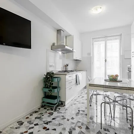Apartment Galleria Buenos Aires 14 Milan